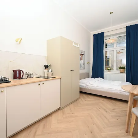 Rentplanet - Plac Matejki Lejlighed Kraków