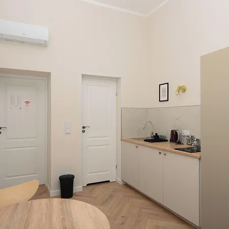 Rentplanet - Plac Matejki * Krakow