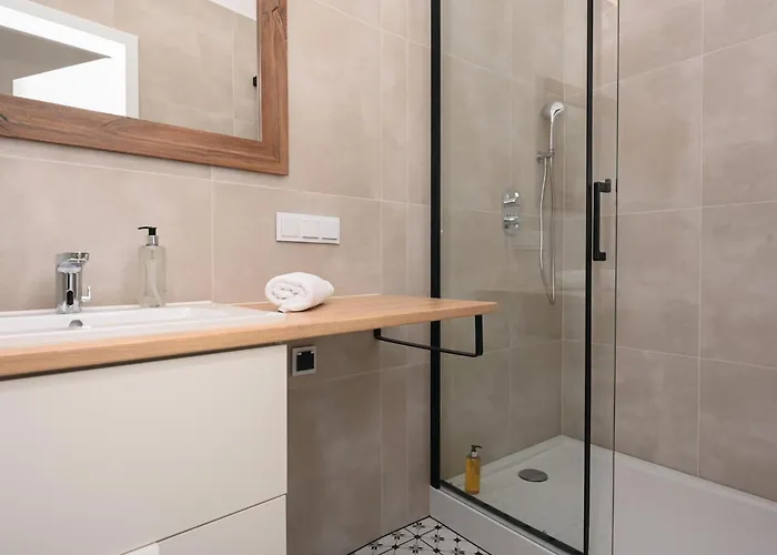 Rentplanet - Plac Matejki * Krakow