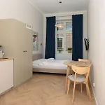 Apartment Rentplanet - Plac Matejki Krakau