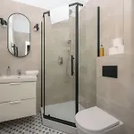 Rentplanet - Plac Matejki Apartment Krakau