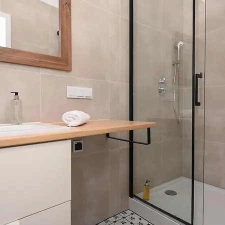 Rentplanet - Plac Matejki * Krakow